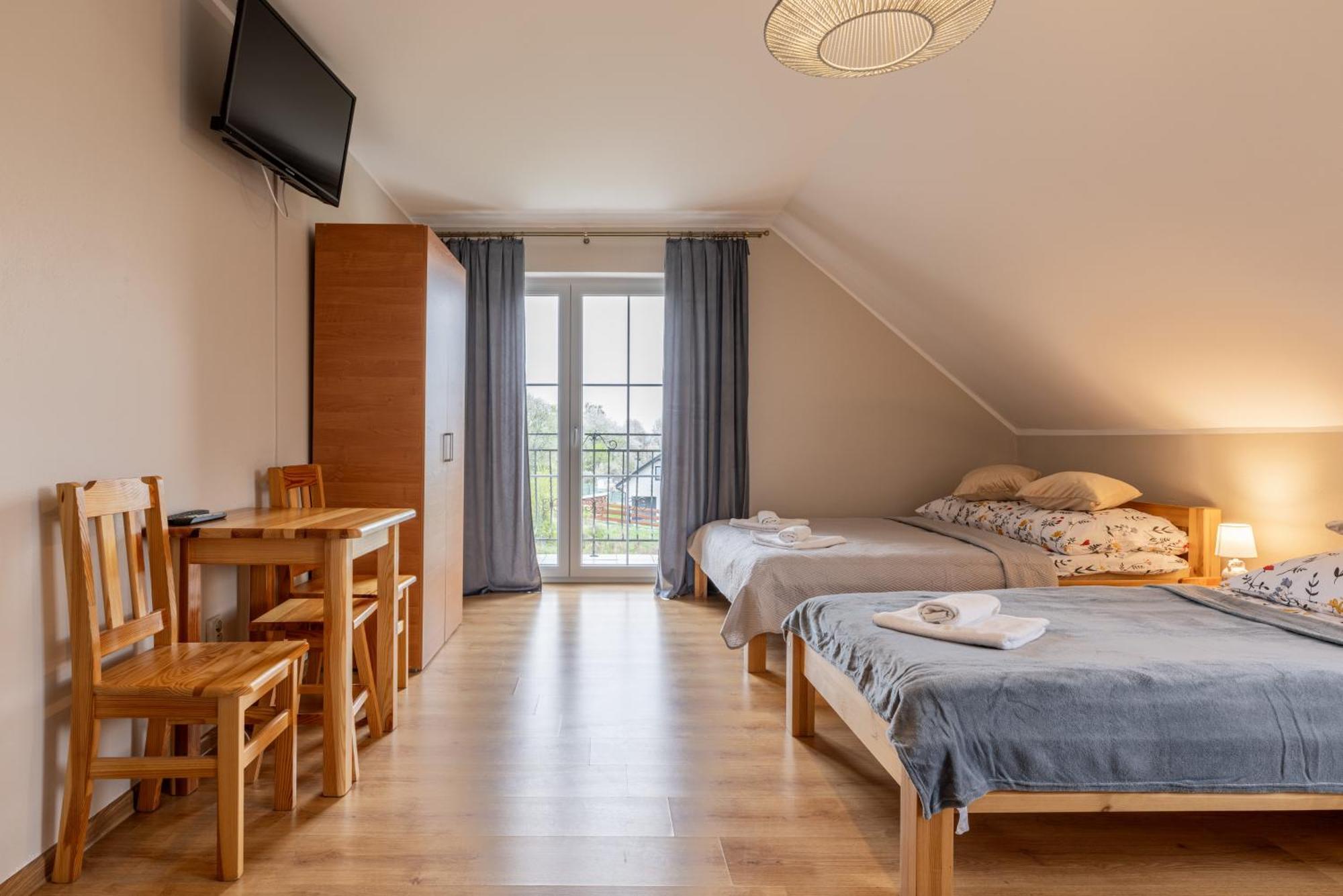 Gosciniec Laworta Apartment Ustrzyki Dolne Exterior foto